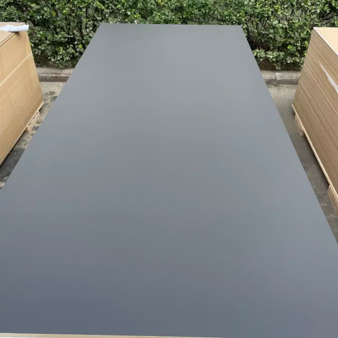 Papan MDF Berwajah Akrilik