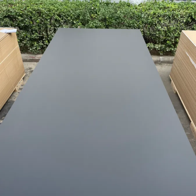 Papan Akrilik Tahan Benturan